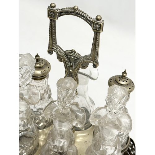 242 - A Late 19th Century Victorian silver plated crust set. 21x16x29cm