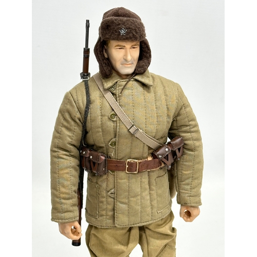 415 - A Dragon in Dreams WWII Russian Infantry action figure. 32cm