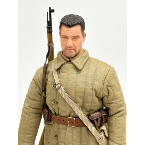 416 - A Dragon in Dreams WWII Russian Infantry action figure. 32cm