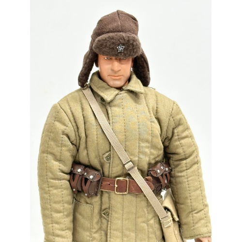 417 - A Dragon in Dreams WWII Russian Infantry action figure. 32cm