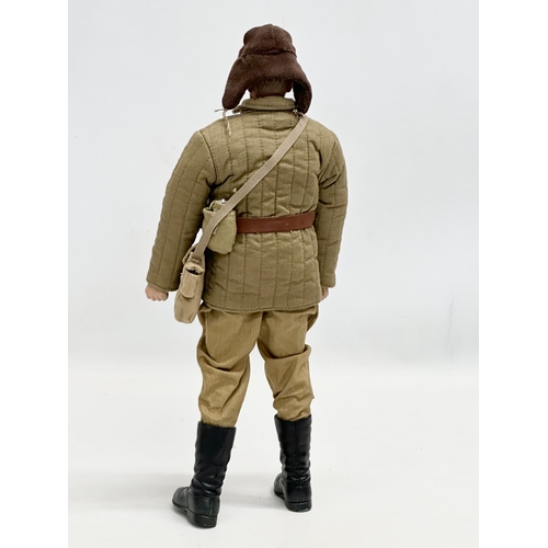 417 - A Dragon in Dreams WWII Russian Infantry action figure. 32cm