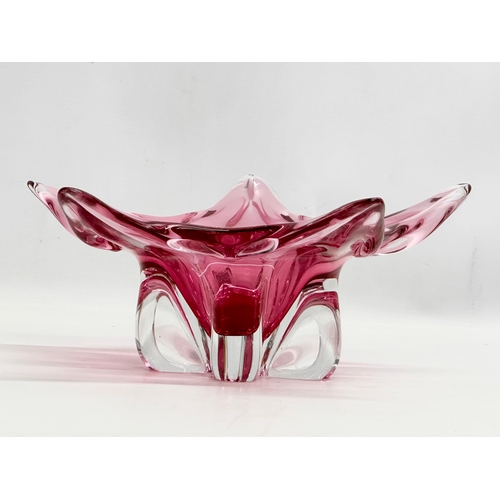 306 - A Mid 20th Century Bohemian glass Star Fish bowl designed by Josef Hospodka for Chribska. 30x30x12cm... 