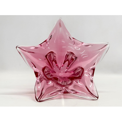 306 - A Mid 20th Century Bohemian glass Star Fish bowl designed by Josef Hospodka for Chribska. 30x30x12cm... 