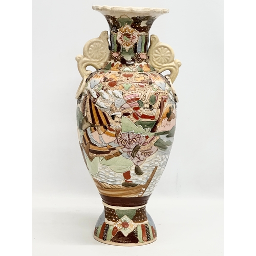 368 - A large Early 20th Century Japanese Late Meiji Period vase by Satsuma. Circa 1900-1910. 22x47cm