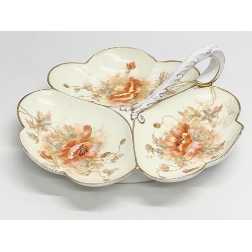 374 - A Late 19th Century French hand painted service plate by Delinieres & Co, Limoges. Circa 1890-1900. ... 