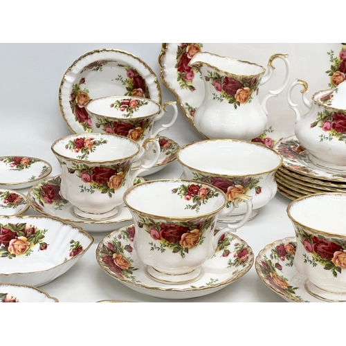 398 - 33 pieces of Royal Albert ‘Old Country Roses’ a 21 piece tea service etc