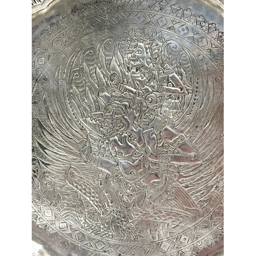 10 - A large 19th Century Indian silver bowl. 29x4cm. 532 grams.