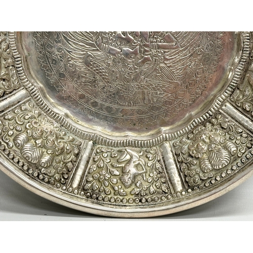 10 - A large 19th Century Indian silver bowl. 29x4cm. 532 grams.