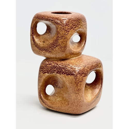 16 - Roberto Rigon. A 1970’s Italian abstract cube vase designed by Roberto Rigon for Bertoncello Screzia... 