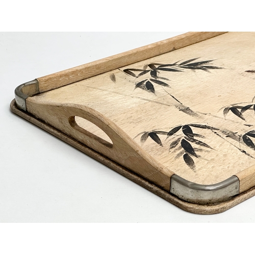 96 - An Early 20th Century Japanese style oak serving tray. 1930’s. 46x32cm