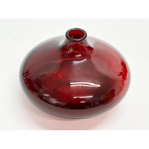 100 - Johanna Jelinek. A Swedish ruby glass bud vase designed by Johanna Jelinek for IKEA. 13x10cm