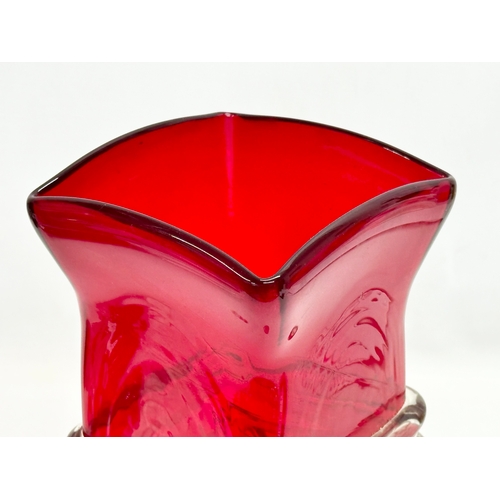 138 - A large Late 20th Century ruby glass vase, bound in a clear glass thread. 13x13x32cm