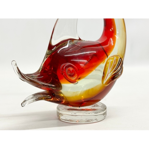 143 - A Venetian Murano Glass fish. 13x22cm