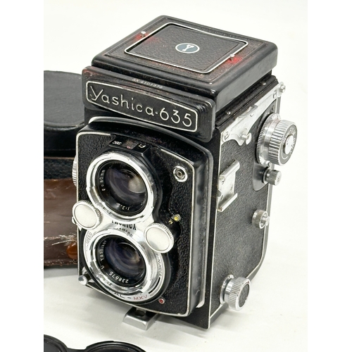 402 - A Yashica 635 film camera.