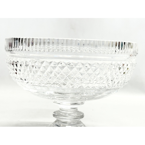 171 - A Waterford Crystal ‘Castletown’ footed centrepiece bowl. 18.5x14.5cm.