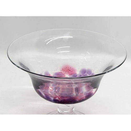 406 - A large Irish crystal footed centrepiece bowl by Jerpoint Glass Studio. 28x21cm