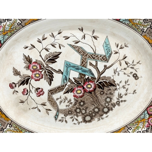 197 - A Late 19th Century Wedgwood ‘Beatrice’ aesthetic movement meat platter. 1880’s. 46.5x37cm.