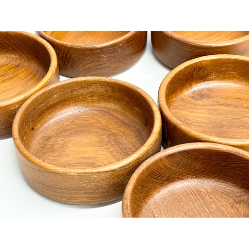 223 - A set of 6 Mid Century teak bowls. 15x5.5cm.