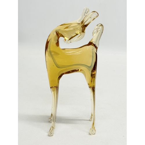 443 - A small Venetian Murano Glass rooster. Together with 2 art glass animals. 11x15cm. Deer 17cm