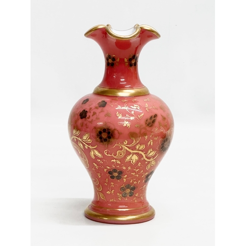 57 - Thomas Webb. A Late 19th Century Pleach Blow glass vase. 10x18cm