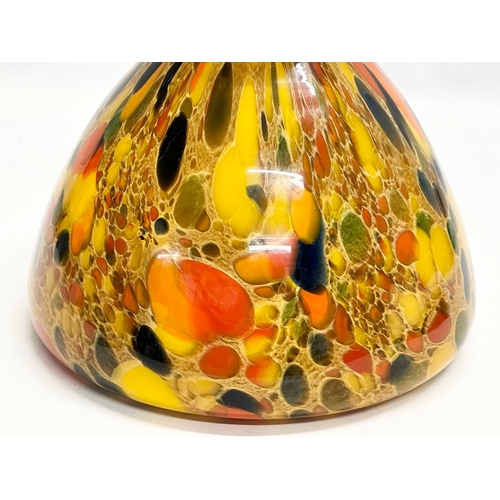 25 - Azzurra Maestri Vetrai. A large Late 20th Century Murano spatter glass vase, by Azzurra Maestri Vetr... 