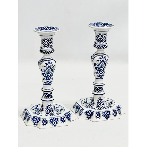 79 - A pair of 19th Century French delft ware candlesticks by Gien. Circa 1871-1875. 12.5x12.5x23cm.