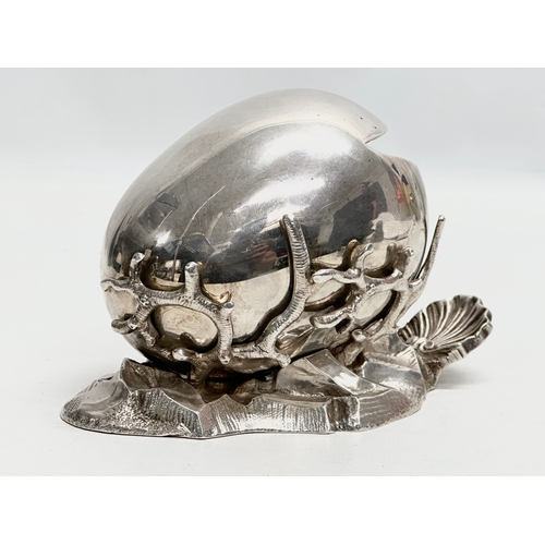 115 - Silber & Fleming Ltd. A 19th Century silver plated spoon warmer. By Silber & Fleming Ltd. Circa 1854... 