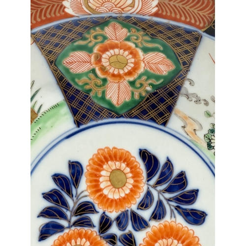 162 - Yamatoku. A large Late 19th Century Japanese Imari charger. Yamatoku mark. Meiji Period (1868-1912) ... 