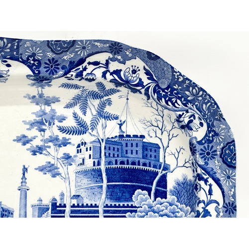 257 - A Late 19th Century Copeland Late Spode blue and white meat platter. Circa 1891-1900. 52x40cm.