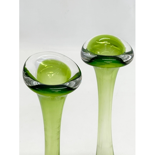 234 - Bo Borgstrom. A pair of Swedish Mid Century bud vases designed by Bo Borgstrom for Aseda. 21.5cm.