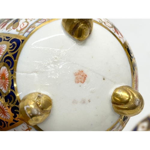 239 - A 19th Century Imari porcelain tea service. Red Crown Mark. Davenport/Derby. 16 pieces.