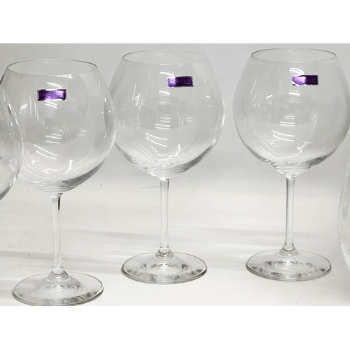 264 - A 12 piece set of Waterford Marquis wine glasses with box. 4 fully body red wine glasses. 4 aromatic... 