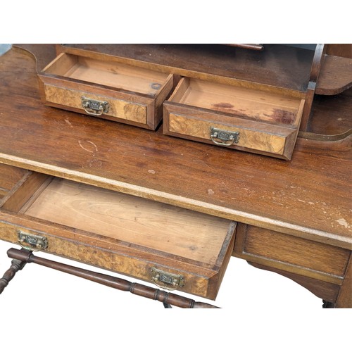 1098 - A Late Victorian walnut dressing table(4)