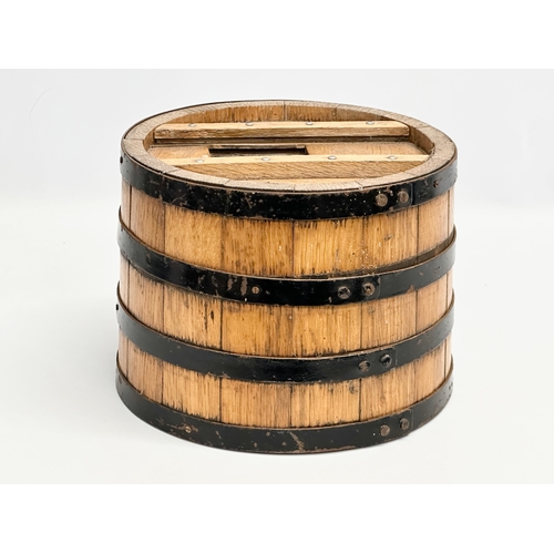 60 - A Williams & Humbert oak Dry Sherry barrel dispenser. Alamo Dry Sherry. With brass tap. 27x20cm