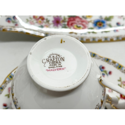 418 - A 60 piece Royal Grafton “Malvern” dinner service.