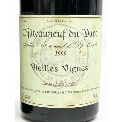 410 - 2 bottles of Chateauneuf du Pape. Vintage 1997-1999. France. 750ml.