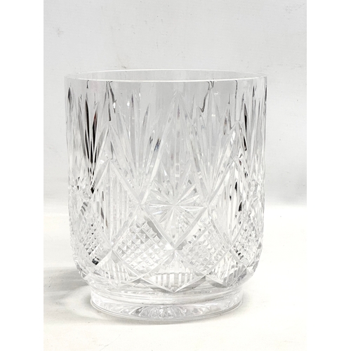 438 - A Tyrone Crystal ice bucket. 17.5x20cm