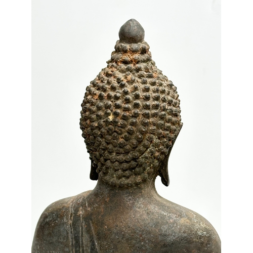 11 - A large 19th Century Thai bronze seated Buddha statue. 25x15x36cm.