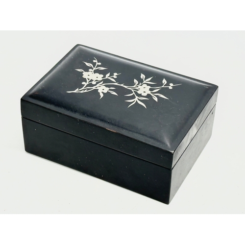 138 - 3 19th Century Japanese hand painted and inlaid lacquered boxes. 20x5.5x3cm. 11x8x5cm. 9.5x6.5x2.5cm... 