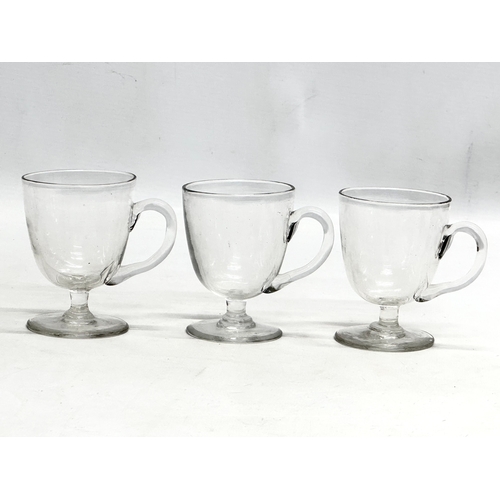 148 - A set of 8 19th Century Victorian glass custard cups. 8.5x8.5cm.