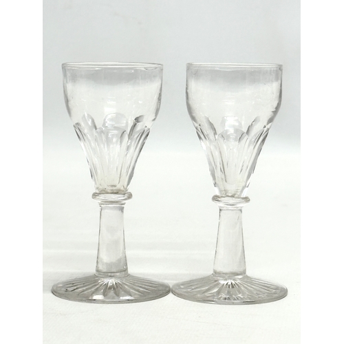 150 - 2 pairs of 19th Century slice cut port glasses. Circa 1850-1870. 9.5cm.