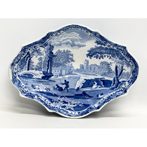 215 - A Late 18th Century Spode Italian bowl. Circa 1780-1790. 25x18x4.5cm.