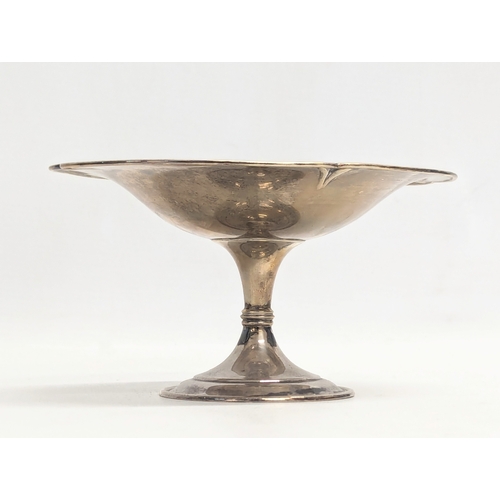 507 - An early 20th century silver compote by Atkin Brothers. Sheffield, 1913. 208.9 grams  17.5x13.5x9cm