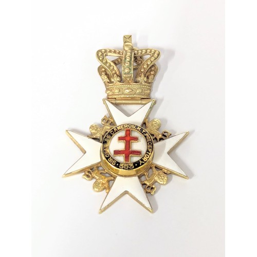 513 - A 9ct gold and enamel medal, inscribed. Sir Charles Cameron K. T. Preceptory. 20g total.