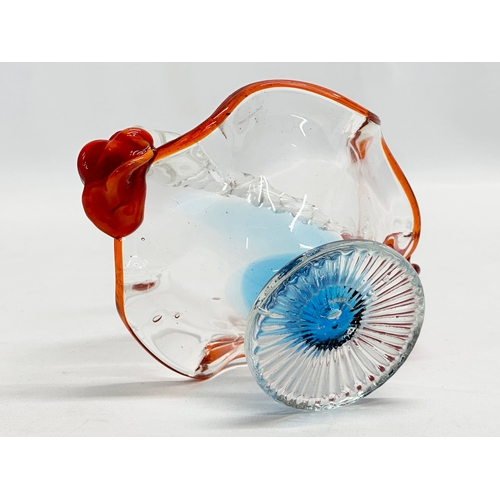 577 - A Mid 20th Century art glass basket. 15x12x13cm.