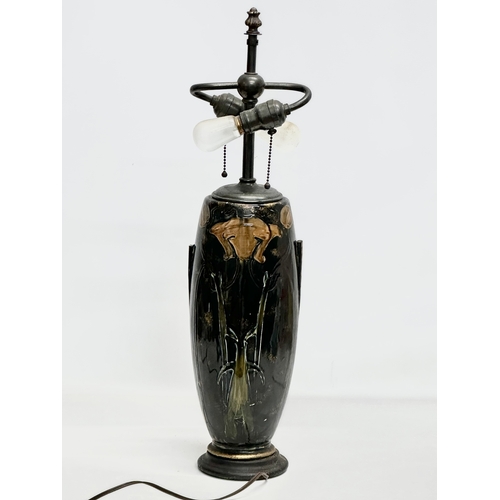 596 - Thomas Forester. A large Early 20th Century Art Nouveau ‘Rembrandt’ table lamp. Circa 1900. 66cm