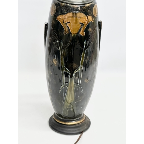 596 - Thomas Forester. A large Early 20th Century Art Nouveau ‘Rembrandt’ table lamp. Circa 1900. 66cm