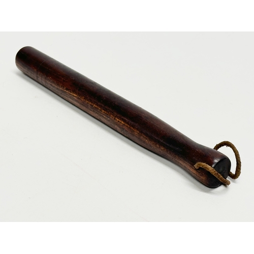 107A - A 19th/Early 20th Century fishing priest. 22cm