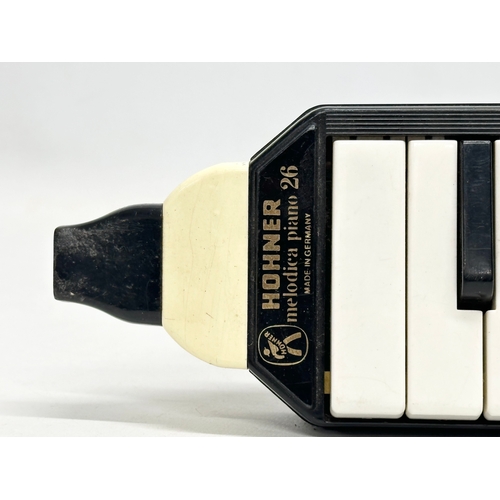 640 - A Hohner Melodica Piano 26.