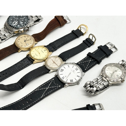 660 - A collection of watches